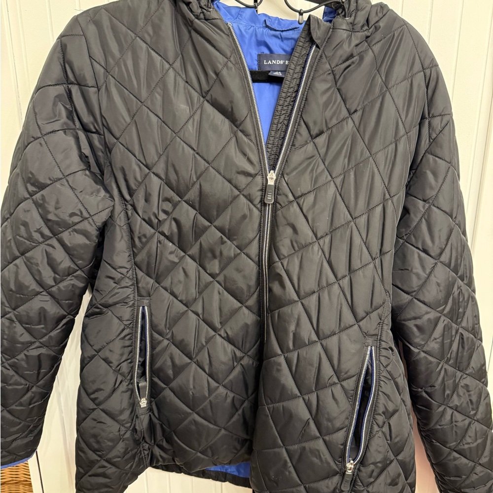 Lands End large petite coat with free lands and gloves.